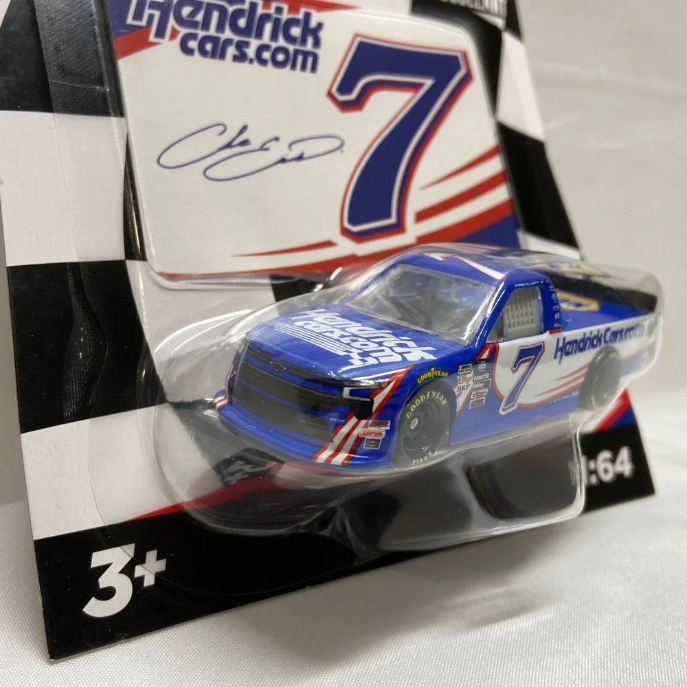 Nascar Authentics Hendrickcars.com #7 Chase Elliott‎ SKU-26942 Wave 02 NIP 2023